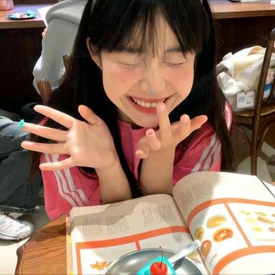在这里